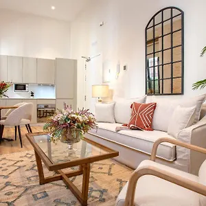 Apartamento Genteel Rodrigo Caro, Sevilla